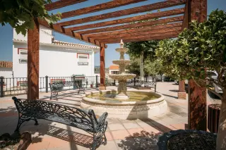 An authentic Spanish fountain at the edge of Sayalonga